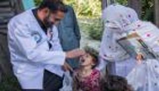 الإمارات تقدم 371 مليون جرعة تطعيم ضد شلل الأطفال في باكستان