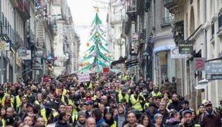 مظاهرات السترات الصفراء في فرنسا - أرشيفية