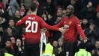 يونايتد يتجاوز عقبة ريدنج في كأس الاتحاد الإنجليزي