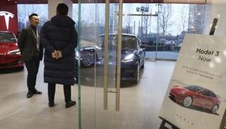 متجر لشركة تسلا في الصين