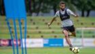 استبعاد سلمان الفرج من قائمة "الأخضر" المشاركة في كأس آسيا