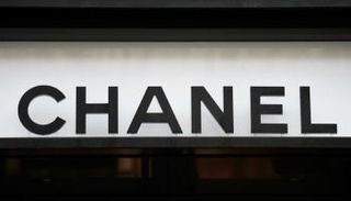 دار "شانيل" الفرنسية