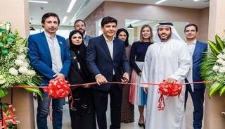 "اتصالات" تعقد اتفاقات مع 4 شركات ناشئة لتطوير حلول الذكاء الاصطناعي