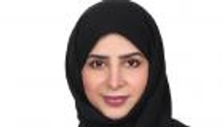 طبيبة إماراتية تطور برنامجا علاجيا للشعر بمعايير عالمية