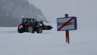 الثلوج الكثيفة في النمسا - رويترز