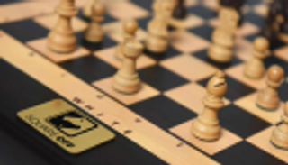 بالفيديو.. شطرنج يتحرك ذاتيا على غرار "هاري بوتر" بـ455 دولاراً