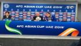 مدير منتخب الإمارات يوجه رسالة لمروجي شائعة إقالة زاكيروني 