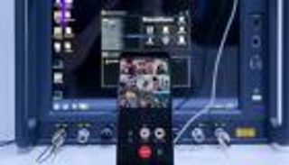 بالصور.. أوبو تكشف عن هاتف Find X بتقنية 5G