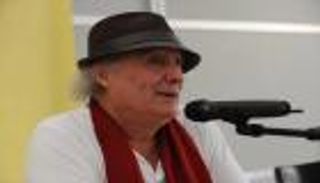 الجزائري واسيني الأعرج.. روائي مرشح لكل الجوائز