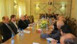 أحزاب اليمن: بقاء السلاح في يد الحوثيين يهدد فرص السلام