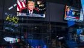 ترامب: أزمة إنسانية وأمنية متزايدة على حدودنا الجنوبية