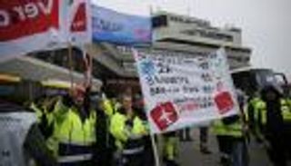 النقابات الألمانية تدعو إلى إضراب في 3 مطارات الخميس