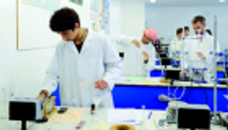 الجامعات الإماراتية.. منظومة عالمية لعقول تواكب المستقبل