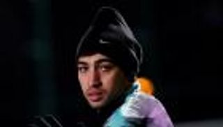 أتلتيكو مدريد يدخل سباق التعاقد مع مهاجم برشلونة