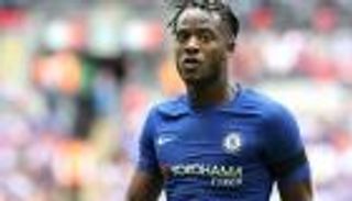 إيفرتون ينضم لسباق التعاقد مع باتشواي