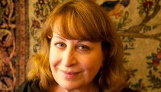 الكاتبة والأديبة العراقية إنعام كجه جي - صورة أرشيفية