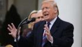 "ترامب": الإغلاق الأطول للإدارات الفيدرالية يمكن حله "خلال 15 دقيقة"