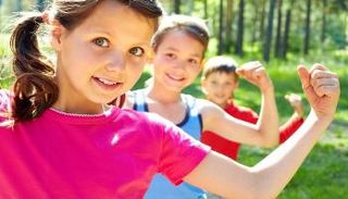 التغذية السليمة من أهم وسائل علاج نقص المناعة عند الأطفال