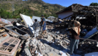 11500 هزة أرضية تضرب إندونيسيا في عام واحد