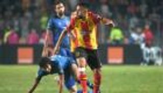 الكاف يعاقب الترجي بسبب الأهلي