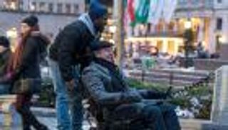 "ذي أبسايد" يتصدر شباك التذاكر في السينما الأمريكية