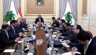 رئيس الوزراء المصري يتابع تطورات إنشاء مدينة رشيد الجديدة