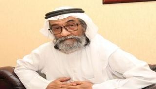 الروائي الإماراتي علي أبو الريش