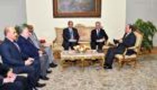 السيسي: حل أزمة تدفقات اللاجئين يكون بمعالجة الجذور والأبعاد