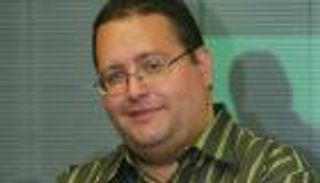 سولاري وإيسكو