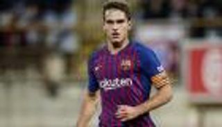 وكيل سواريز يطالب برشلونة بتسريع بيعه لأرسنال