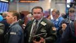 وول ستريت تغلق منخفضة لمخاوف من تباطؤ الاقتصاد العالمي