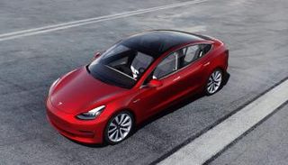 تسلا موديل 3