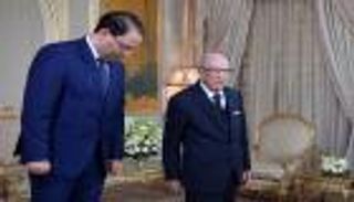 الحكومة التونسية في مأزق بعد فشل مفاوضات رفع الأجور  