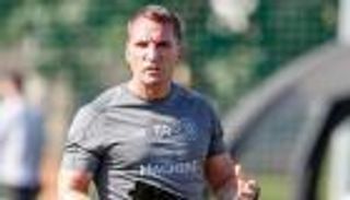 مدرب ليفربول السابق مرشح لخلافة بويل في ليستر سيتي