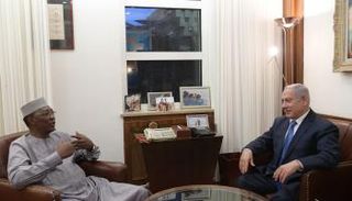 رئيس تشاد خلال زيارته لإسرائيل في نوفمبر الماضي