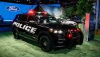 بالصور.. فورد تزيح الستار عن سيارة "إنترسيبتر يوتيليتي".. مخصصة للشرطة فقط