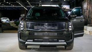 سيارة كيا Telluride 