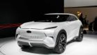 بالصور.. السيارة الكهربائية إنفينيتي QX.. محركان في هيكل واحد