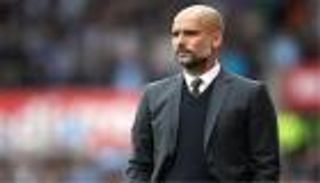 جوارديولا يطالب لاعبيه بعدم التركيز مع ليفربول