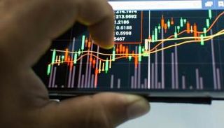 أسهم أوروبا ترتفع مع آمال انتهاء الحرب التجارية