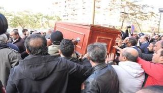 تشييع جثمان الفنان سعيد عبدالغني