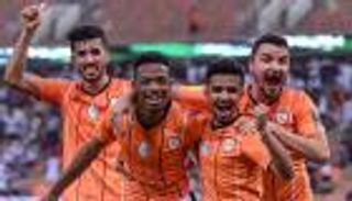 صحف رومانية تحتفي بنجم الشباب السعودي‎