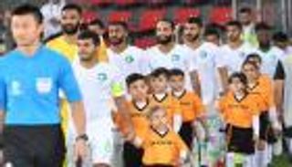 مواجهتان جانبيتان للعويس والمولد على هامش موقعة السعودية واليابان‎