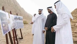 جانب من زيارة الشيخ محمد بن زايد آل نهيان لموقع