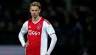 تقارير.. دي يونج يتخذ قراره النهائي في غضون 3 أيام