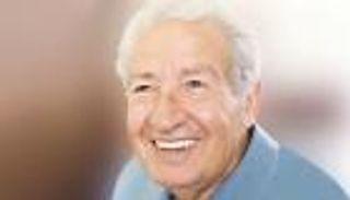 احتفاء مصري بمئوية ميلاد إحسان عبدالقدوس.. ونجمة أفلامه تتحدث