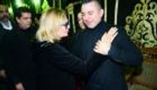 بالصور.. نجوم الفن المصري في عزاء الفنان سعيد عبدالغني