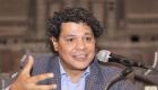 أستاذ بجامعة إيطالية: جهود الإمارات الخيرية تلقى رضا كبيرا لدى بابا الفاتيكان