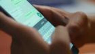 واتساب يفرض قيودا جديدة.. إعادة إرسال الرسائل إلى 5 فقط