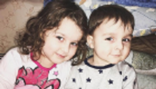 سيدة تقتل طفليها بوحشية.. كافأتهما بشوكولاتة قبل تنفيذ الجريمة‎